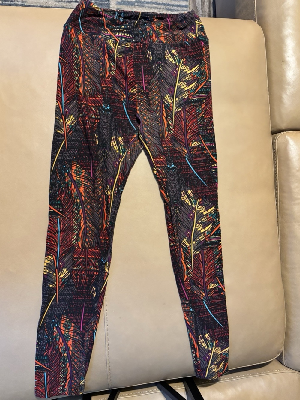 LuLaRoe Abstract Print Leggings Size Large